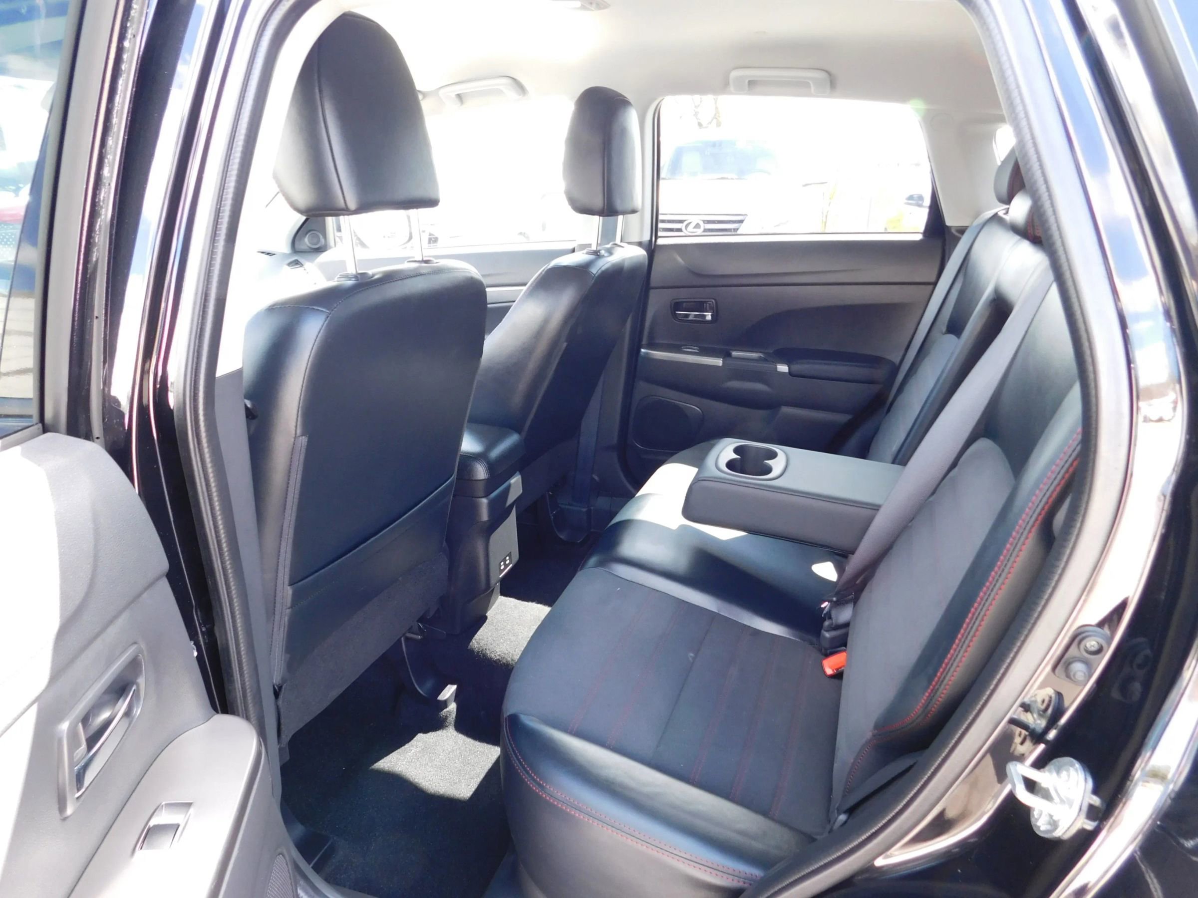 Used 2026 Mitsubishi Outlander Sport AWD image 10