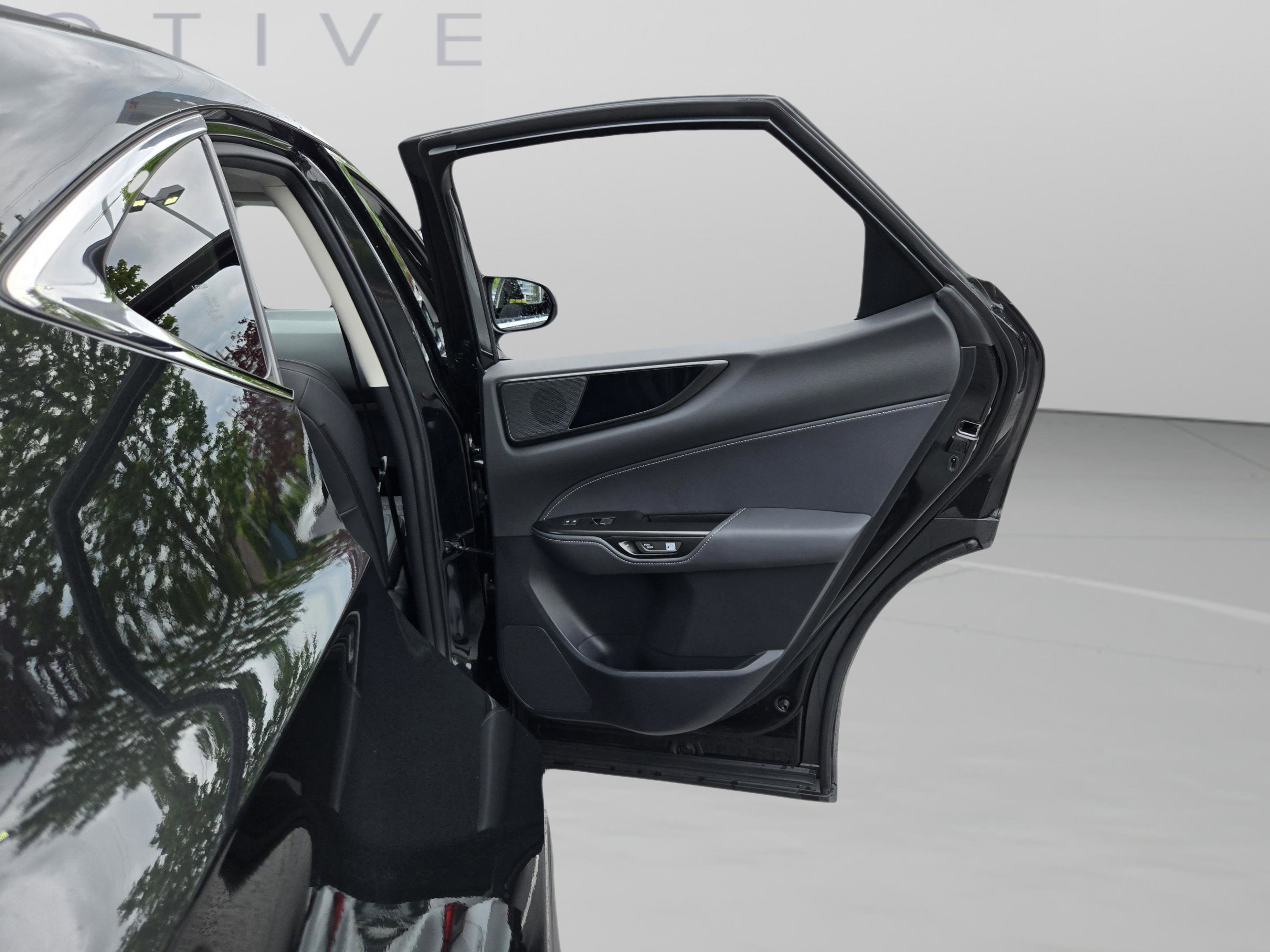 Used 2024 Lexus NX 350h AWD w/ Cold Area Package image 17