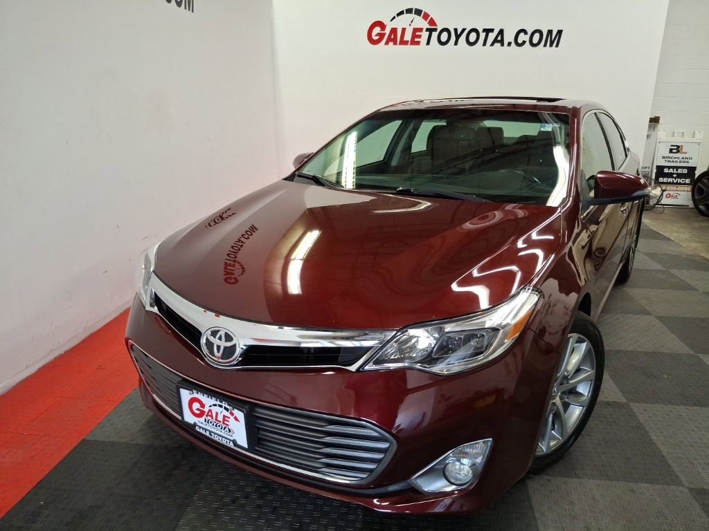 Used 2014 Toyota Avalon XLE Touring image 3