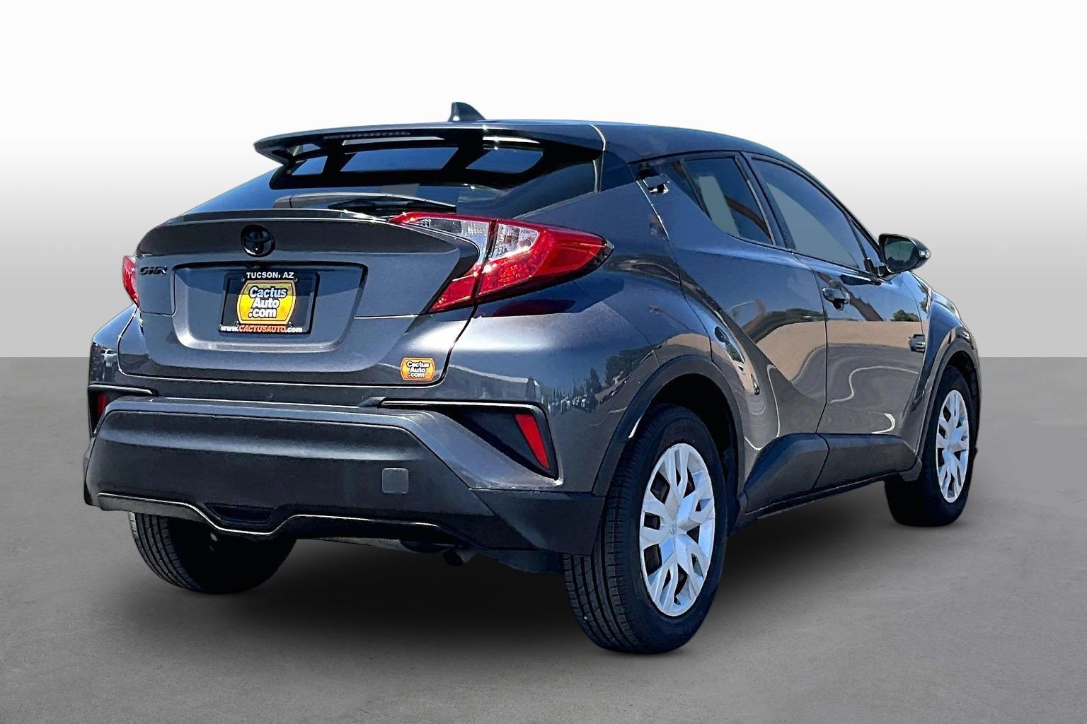 Used 2020 Toyota C-HR LE FWD image 2