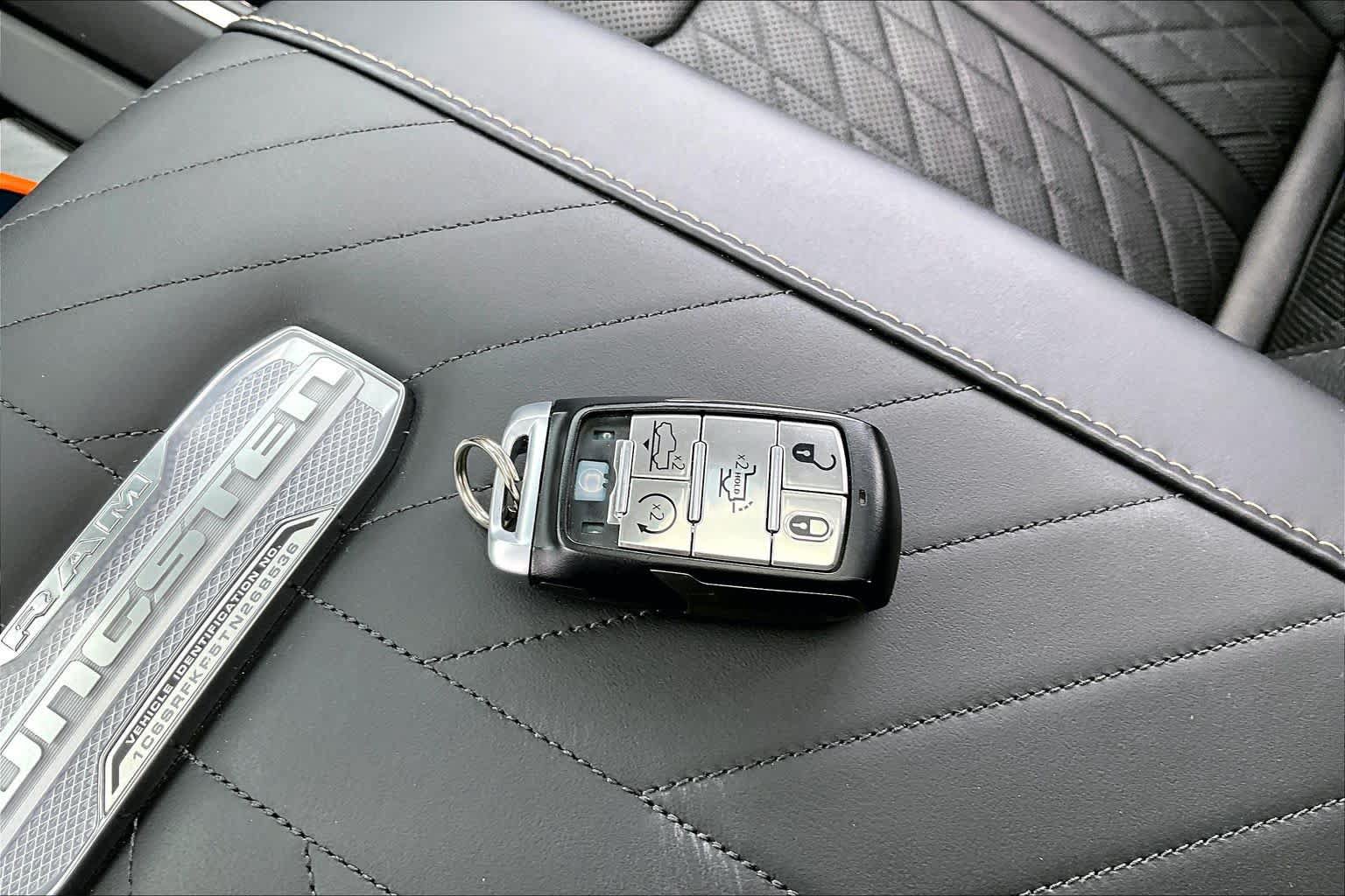 Used 2026 RAM 1500 Tungsten AWD/4WD image 15