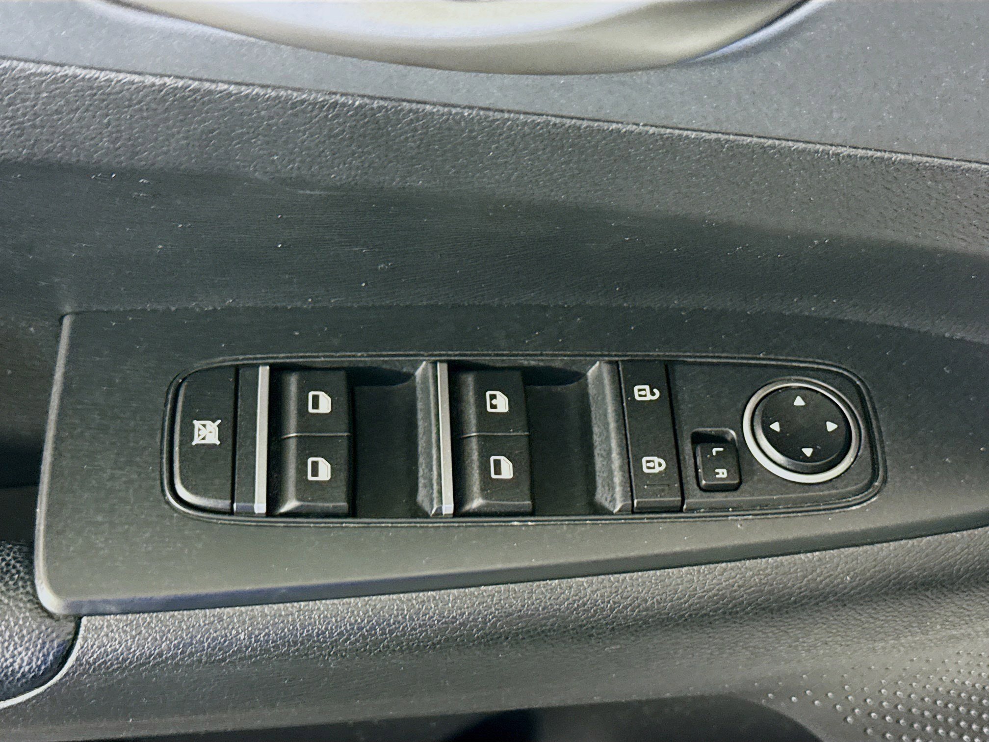 Used 2021 Kia Forte LXS FWD image 23