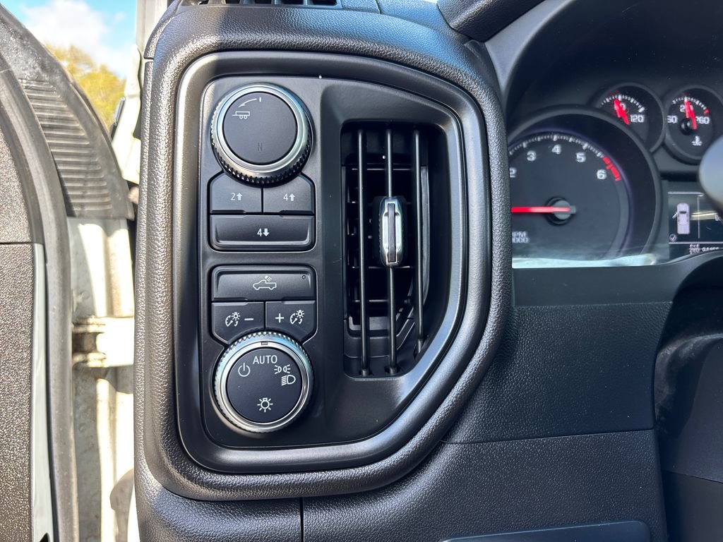 Used 2022 GMC Sierra 2500 Pro w/ Fleet Convenience Package image 23