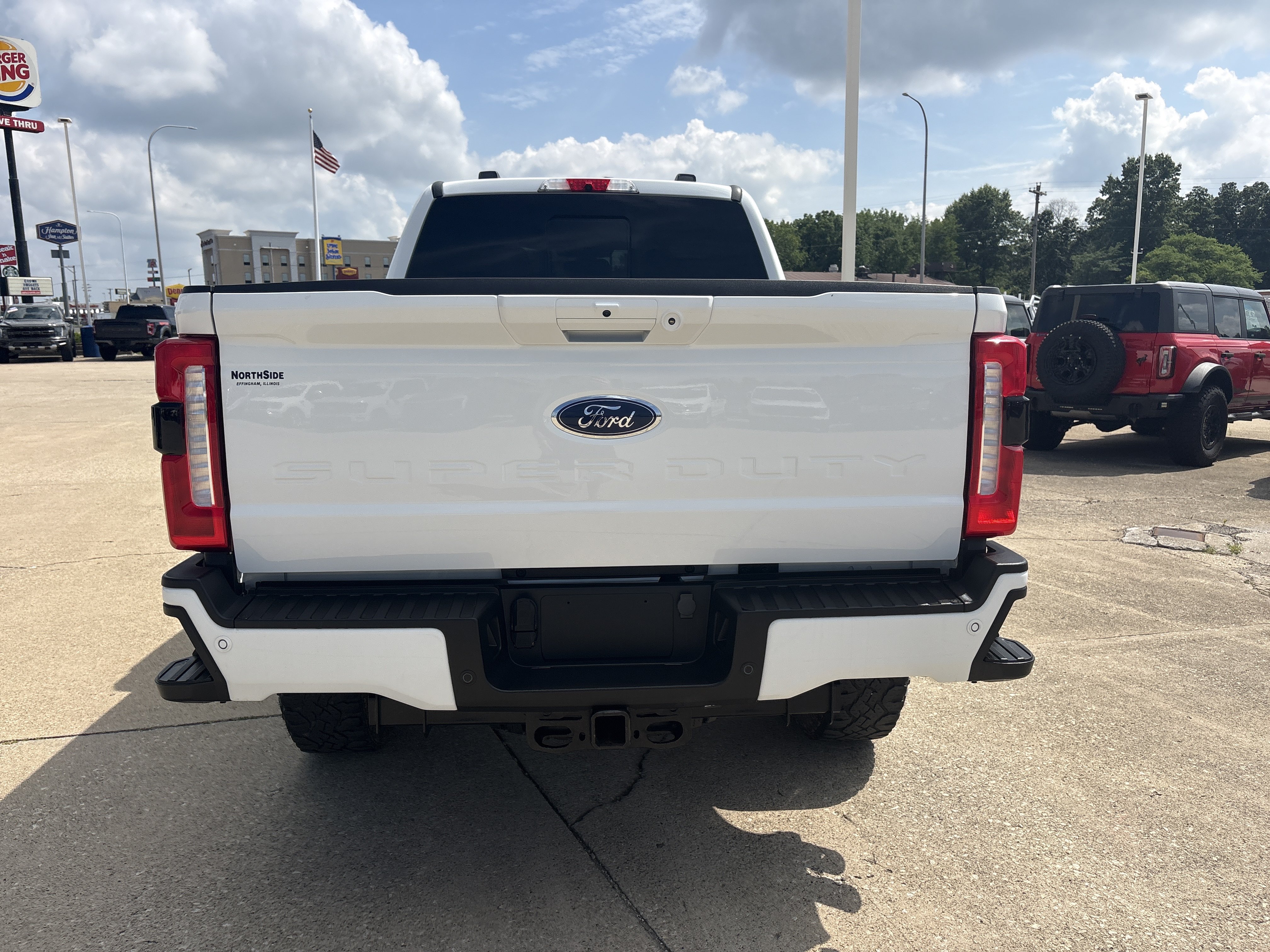 Used 2024 Ford F350 Lariat w/ Lariat Ultimate Package AWD/4WD image 4