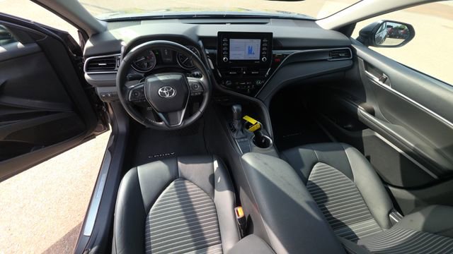 Used 2024 Toyota Camry SE w/ Convenience Package FWD image 18