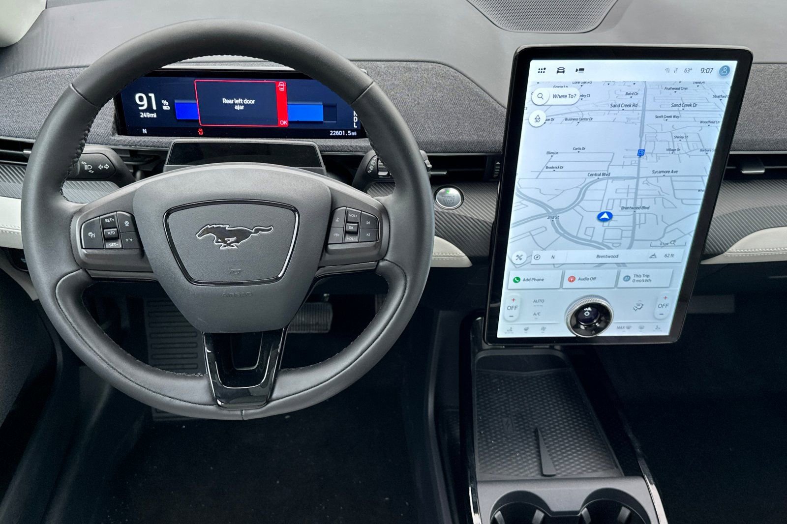 Used 2022 Ford Mustang Mach-E Premium image 12