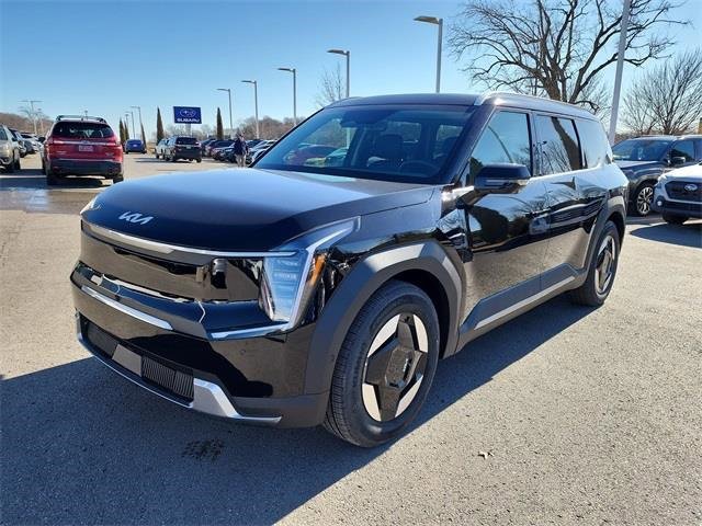 New 2026 Kia EV9 Wind image 8