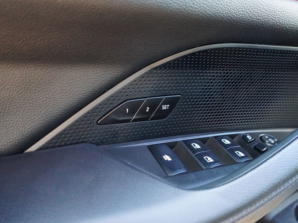 Used 2021 BMW 430i Convertible image 17