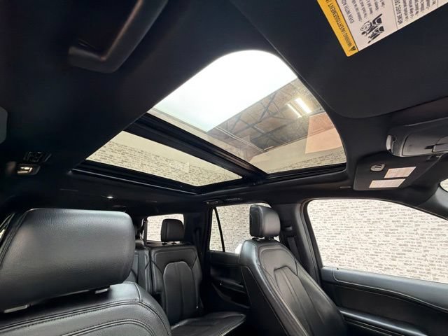 Used 2020 Ford Expedition Max Limited w/ Equipment Group 301A RWD image 10