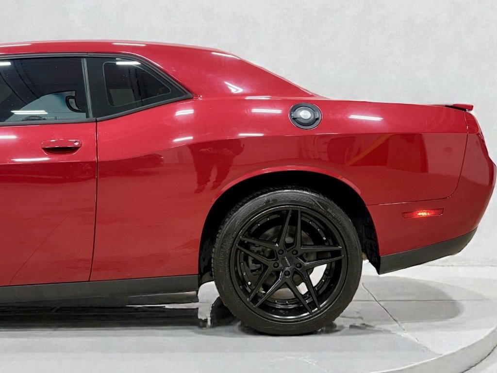 Used 2015 Dodge Challenger R/T w/ Quick Order Package 22B R/T image 6