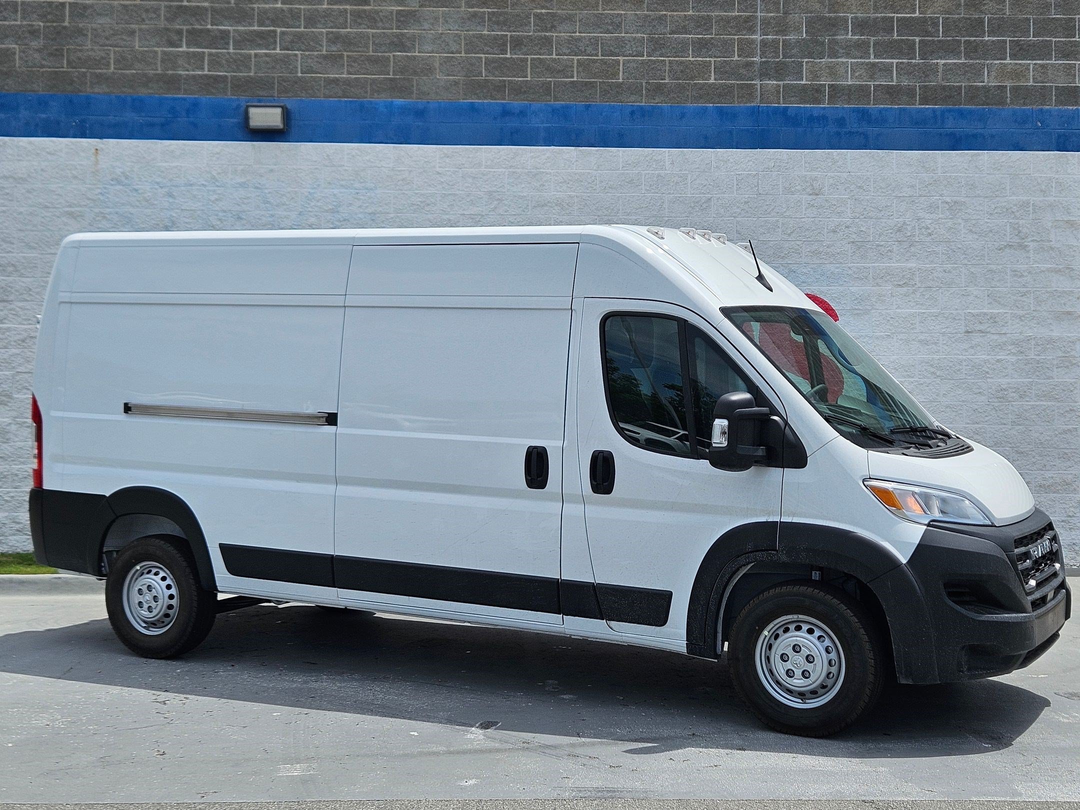 New 2026 RAM ProMaster 2500 FWD image 1