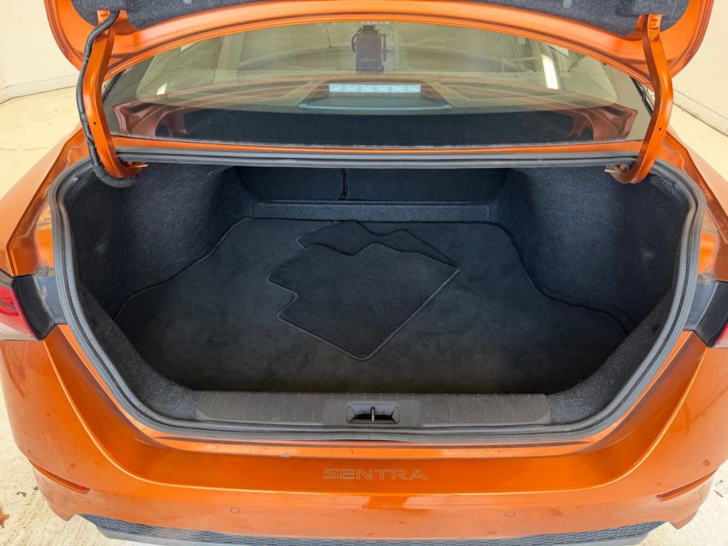 Used 2021 Nissan Sentra SR image 23