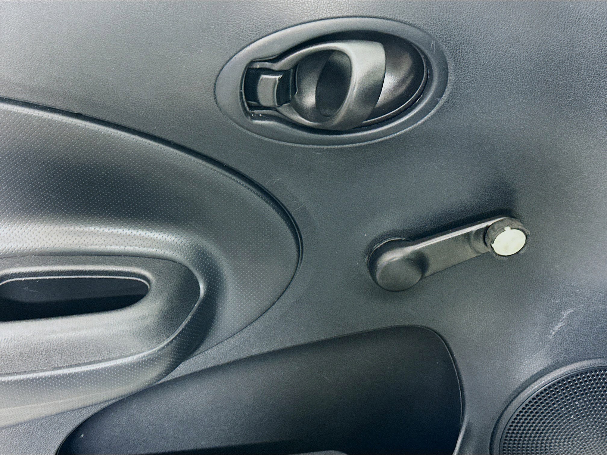 Used 2014 Nissan Versa Note S FWD image 15