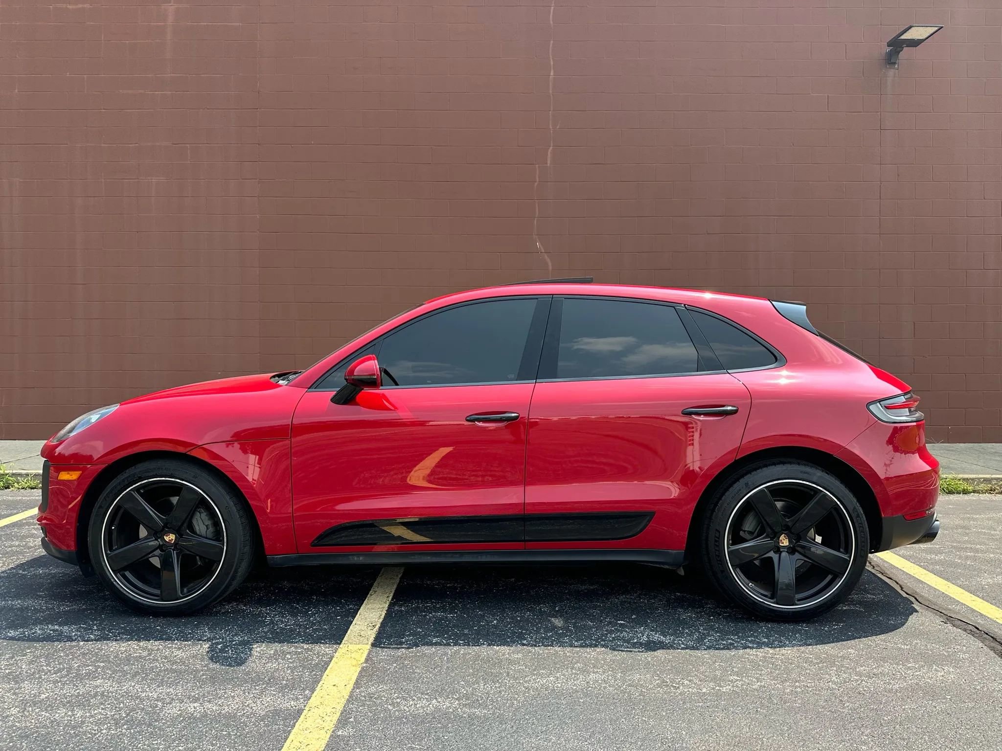 Used 2020 Porsche Macan S image 12