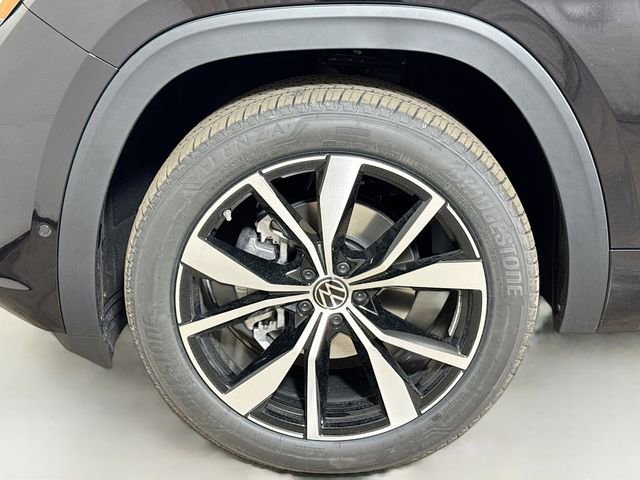 New 2026 Volkswagen Atlas SEL Premium R-Line image 19