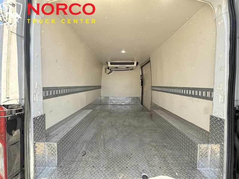 Used 2020 Ford Transit 250 Medium Roof RWD image 12