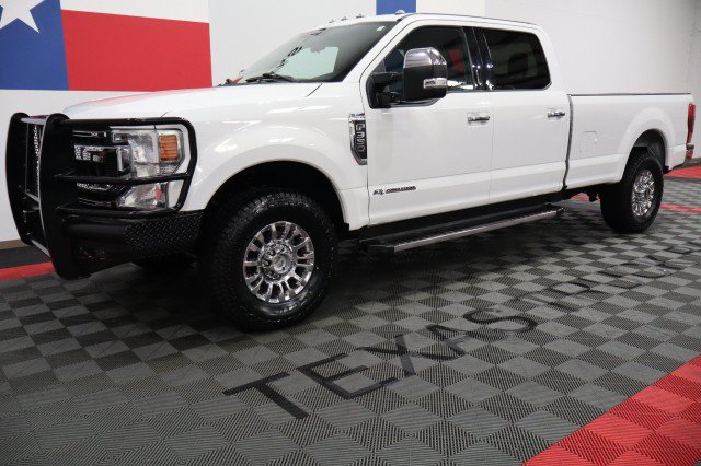 Used 2021 Ford F350 XLT w/ XLT Premium Package AWD/4WD image 2
