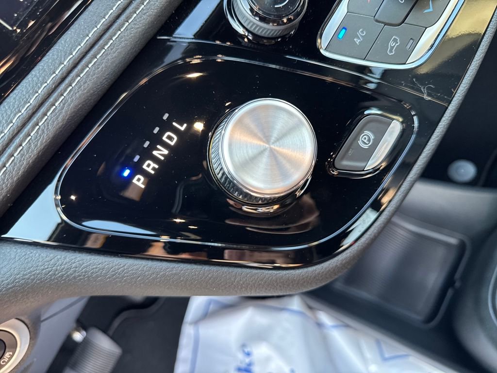 New 2026 Chrysler Pacifica Select image 23