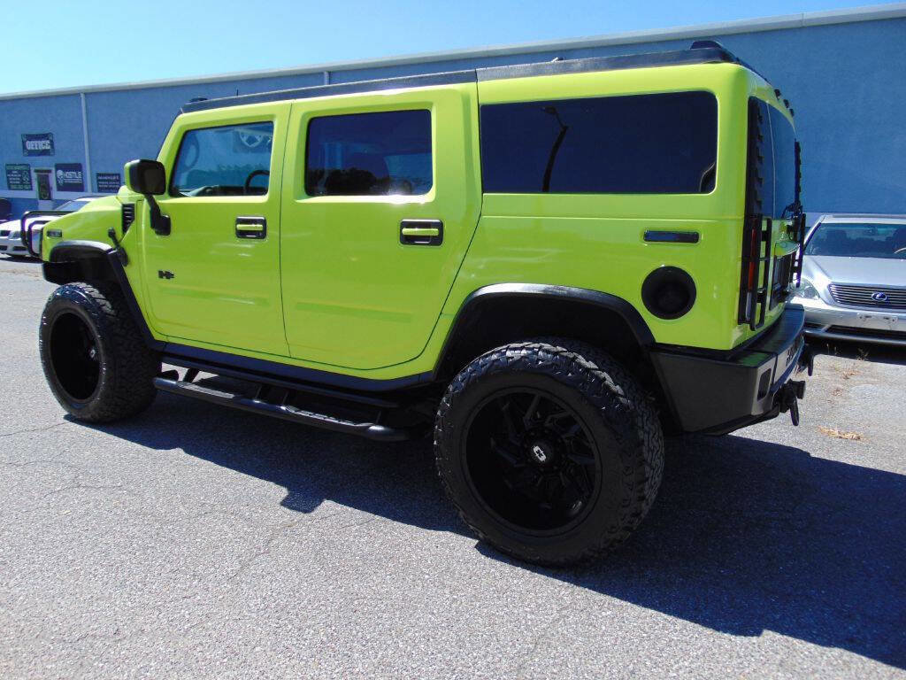 Used 2004 HUMMER H2 w/ Preferred Equipment Group image 11