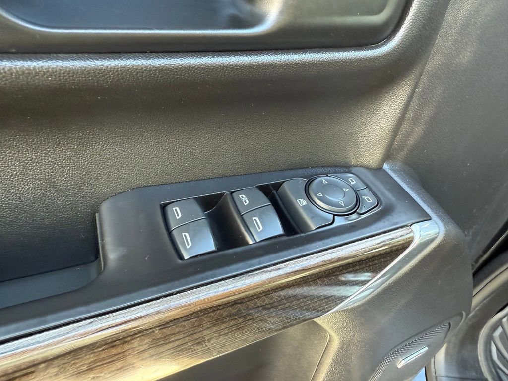 Used 2020 Chevrolet Silverado 1500 LT Trail Boss image 20