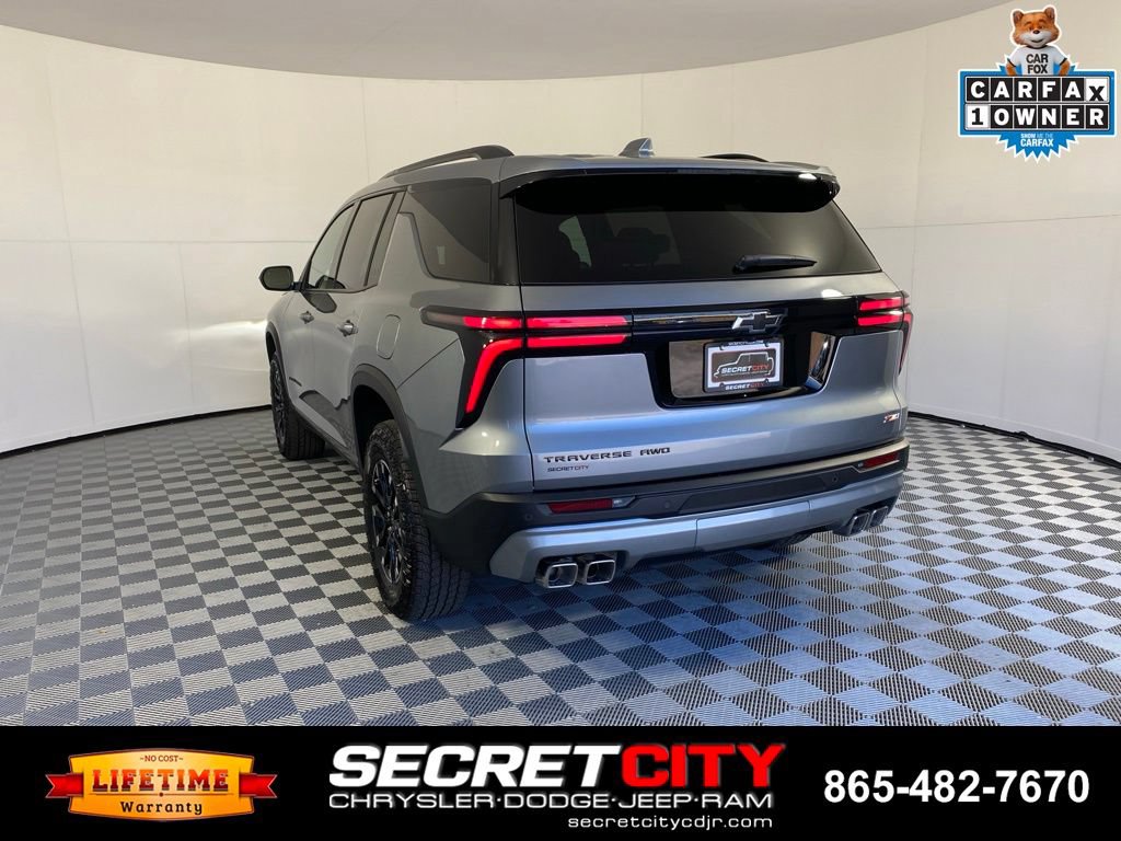 Used 2026 Chevrolet Traverse Z71 AWD/4WD image 5