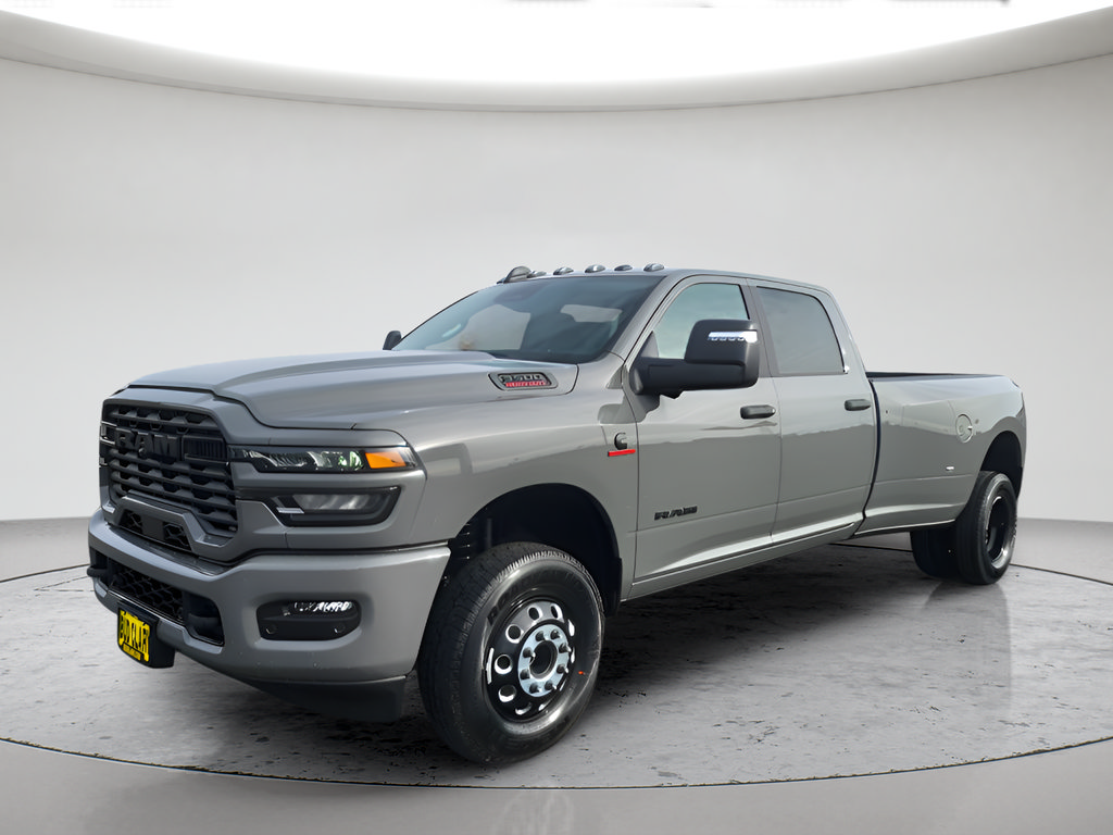 New 2026 RAM 3500 Big Horn AWD/4WD image 7