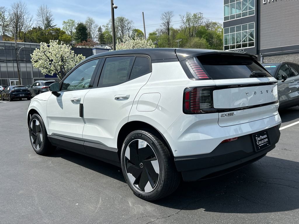New 2026 Volvo EX30 Ultra w/ Climate Package image 4
