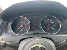 Used 2015 Volkswagen GTI SE FWD image 4
