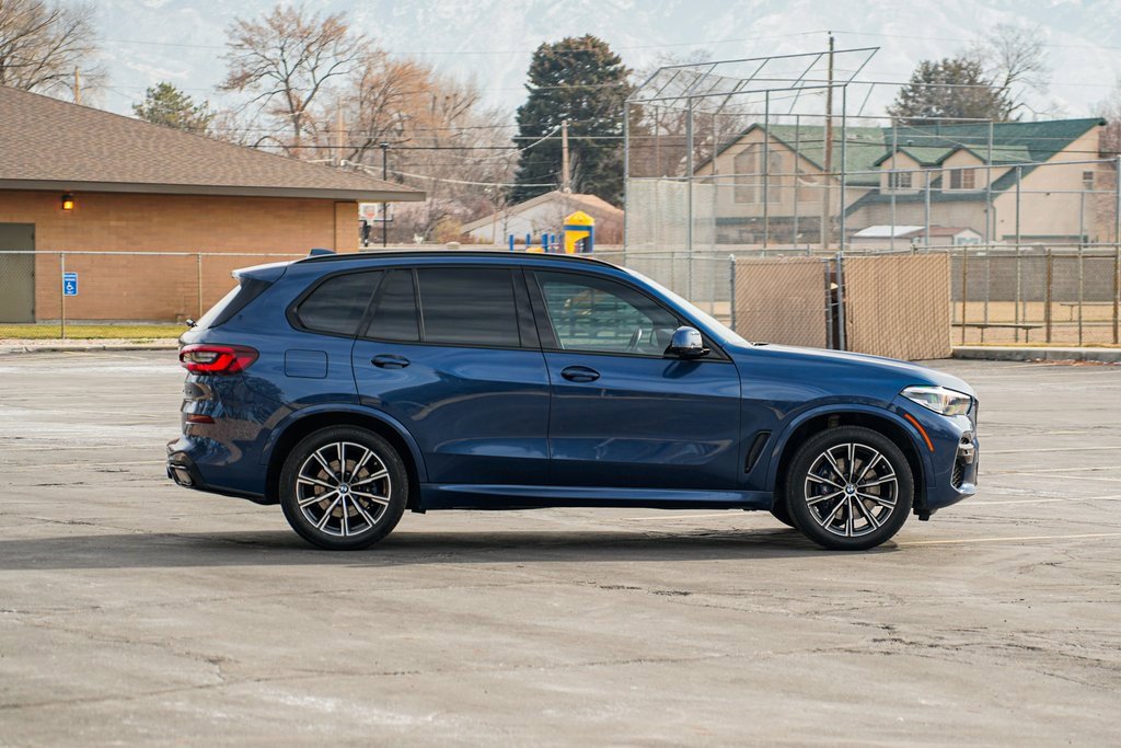 Used 2023 BMW X5 xDrive40i w/ M Sport Package image 4