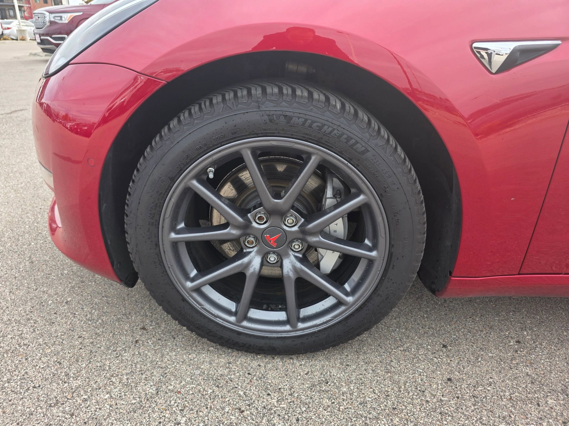 Used 2018 Tesla Model 3 Long Range image 14
