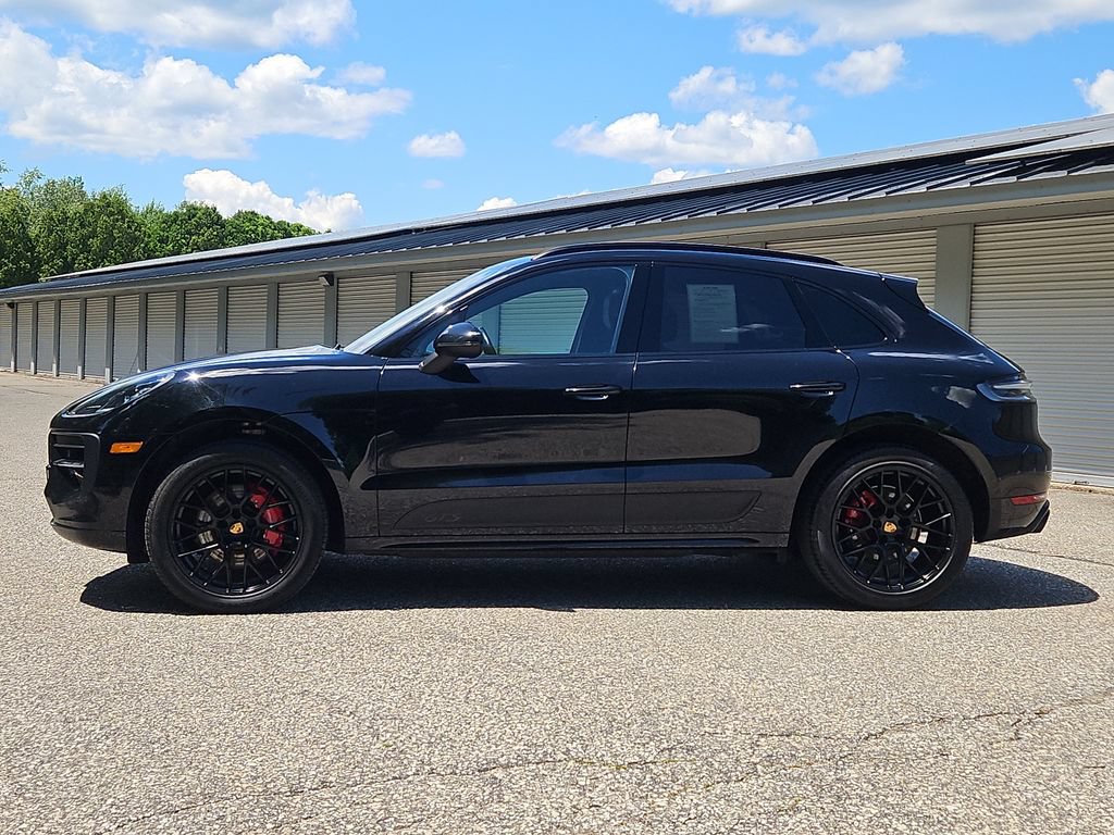 Certified 2020 Porsche Macan GTS AWD/4WD image 2