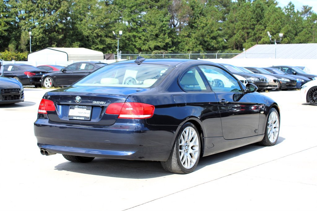 Used 2009 BMW 328i Coupe RWD image 7