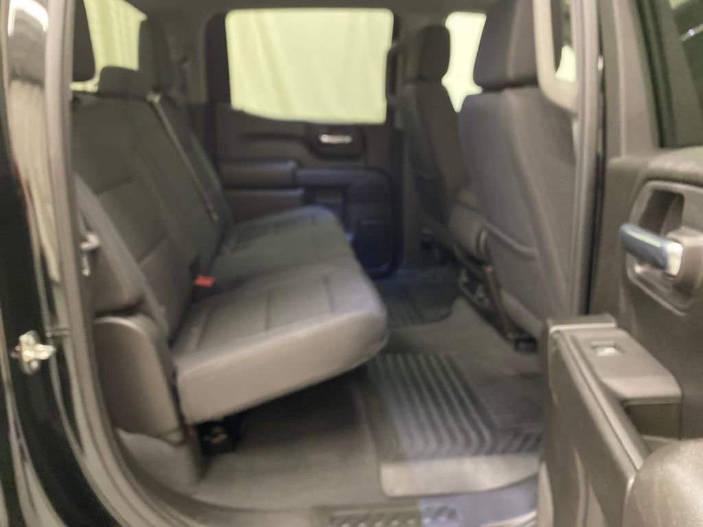 Used 2023 Chevrolet Silverado 1500 Custom image 17