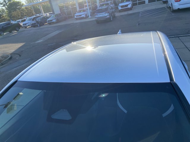 Used 2025 Toyota Camry SE FWD image 13