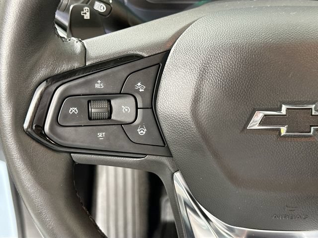 Used 2023 Chevrolet Bolt EUV Premier w/ Sun & Sound Package FWD image 22