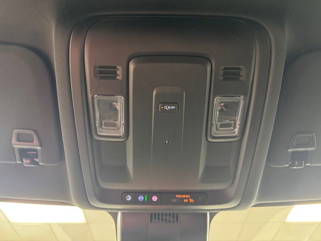 New 2026 Chevrolet Suburban LS image 39