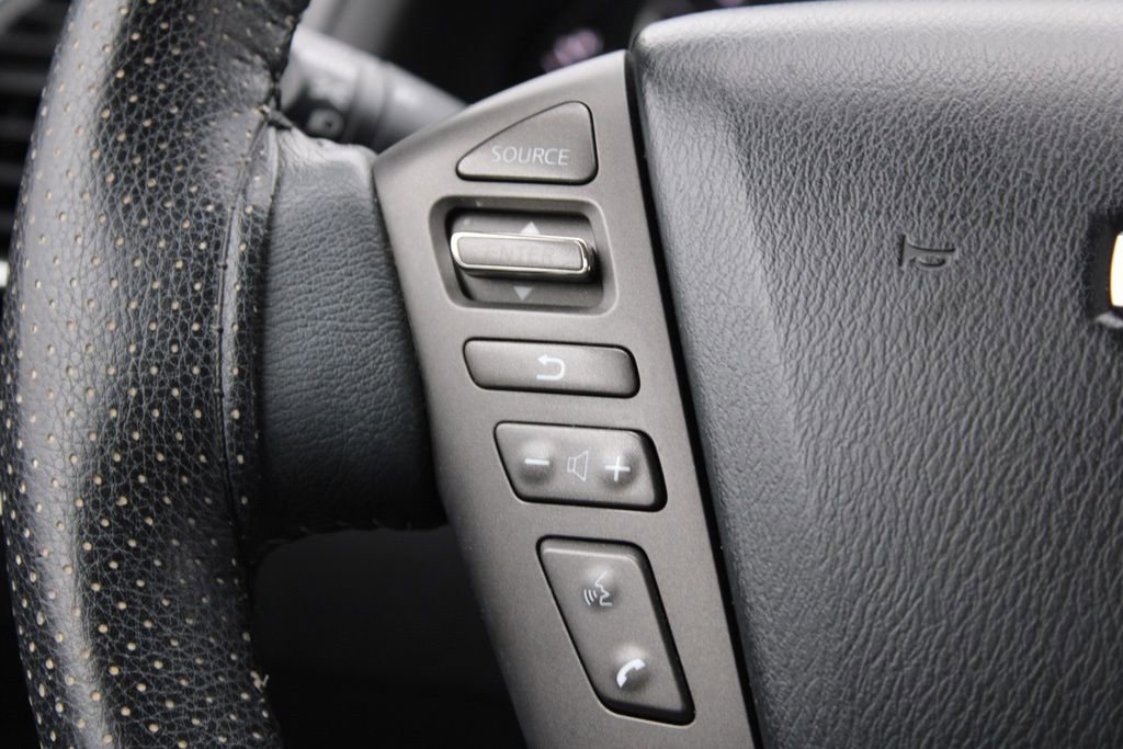 Used 2018 Nissan Armada SL w/ Moonroof Package image 34