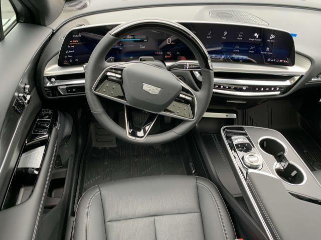New 2024 Cadillac Lyriq Luxury w/ LPO, Floor Liner Package image 5