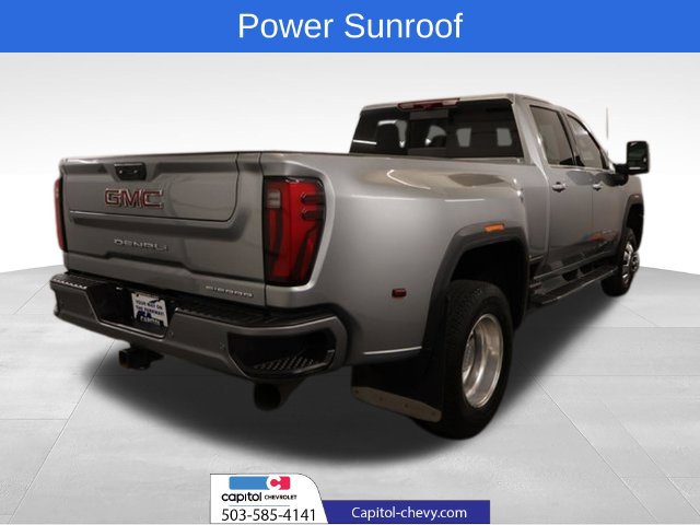 Used 2024 GMC Sierra 3500 Denali w/ Denali Reserve Package AWD/4WD image 2