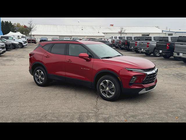 Used 2024 Chevrolet Blazer LT w/ Convenience Package FWD image 30