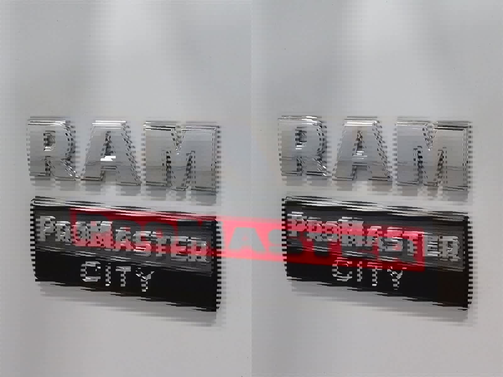 Used 2020 RAM ProMaster City Tradesman image 13