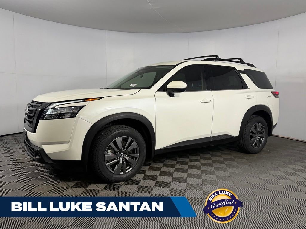 Used 2024 Nissan Pathfinder SV w/ Black Appearance Package FWD image 1