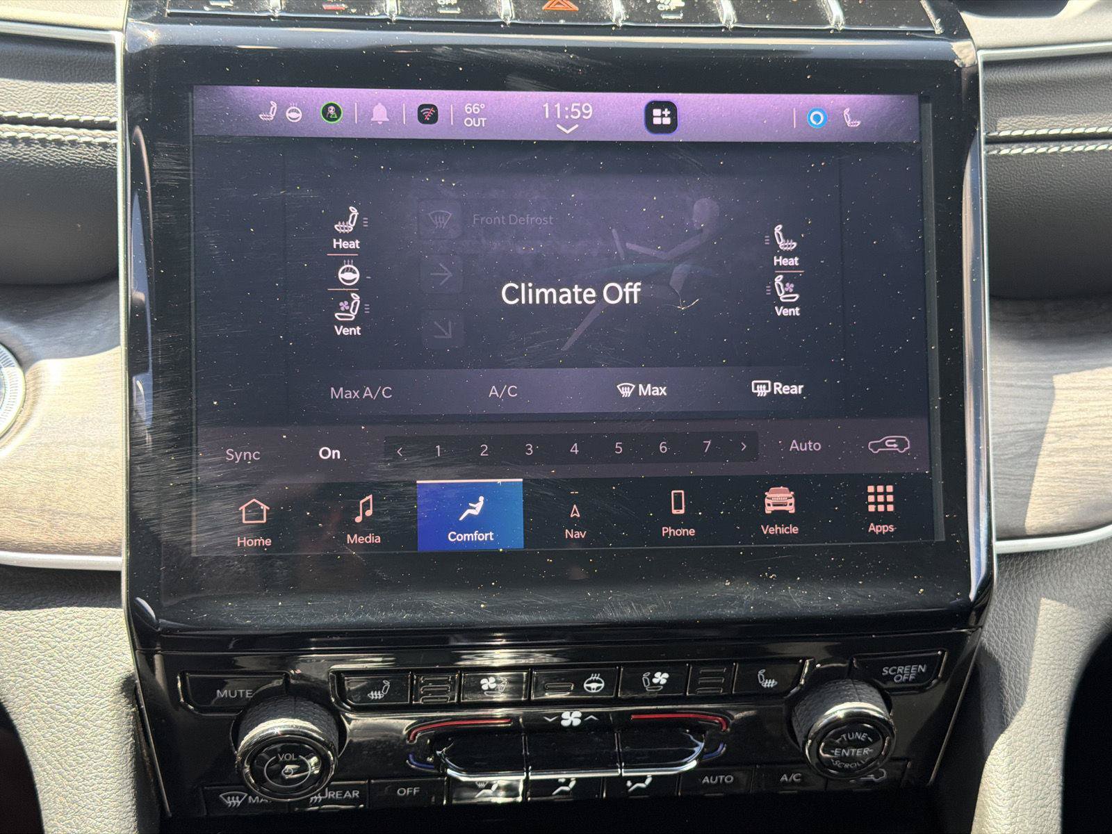 Used 2024 Jeep Grand Cherokee Limited w/ Luxury Tech Group II AWD/4WD image 25