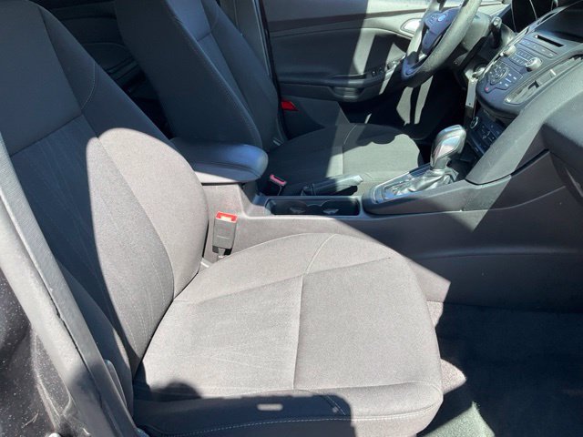 Used 2016 Ford Focus SE FWD image 18