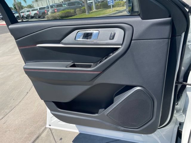 New 2026 Ford Explorer ST-Line AWD/4WD image 17