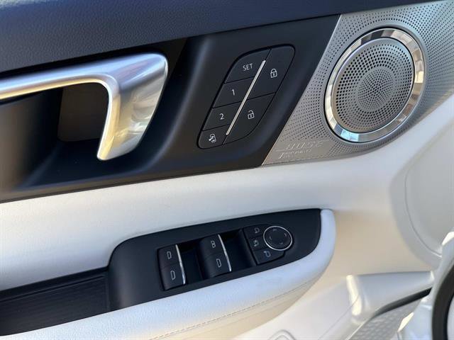 New 2026 Buick Enclave Avenir w/ Super Cruise Package image 13