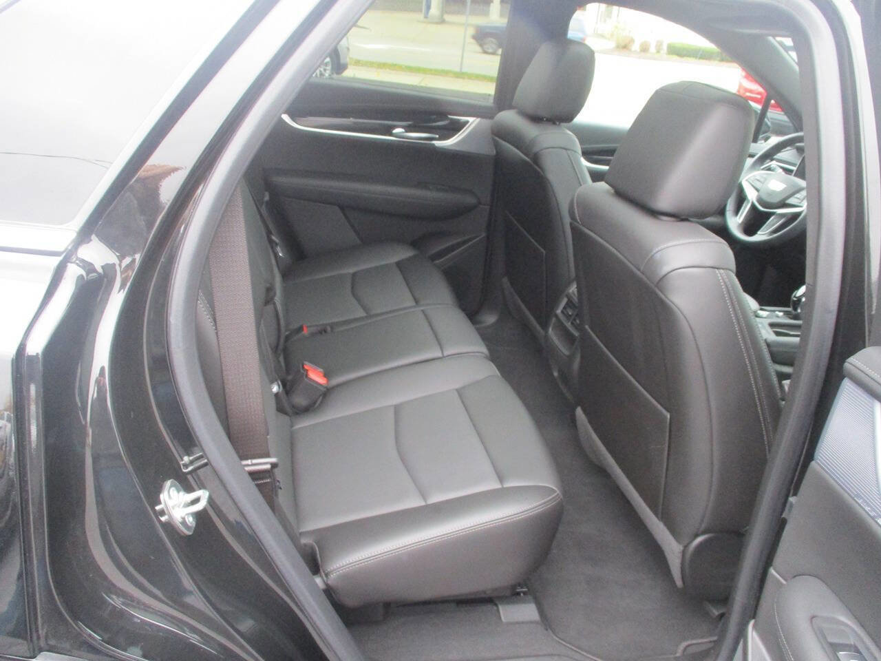 Used 2024 Cadillac XT5 Premium Luxury image 15