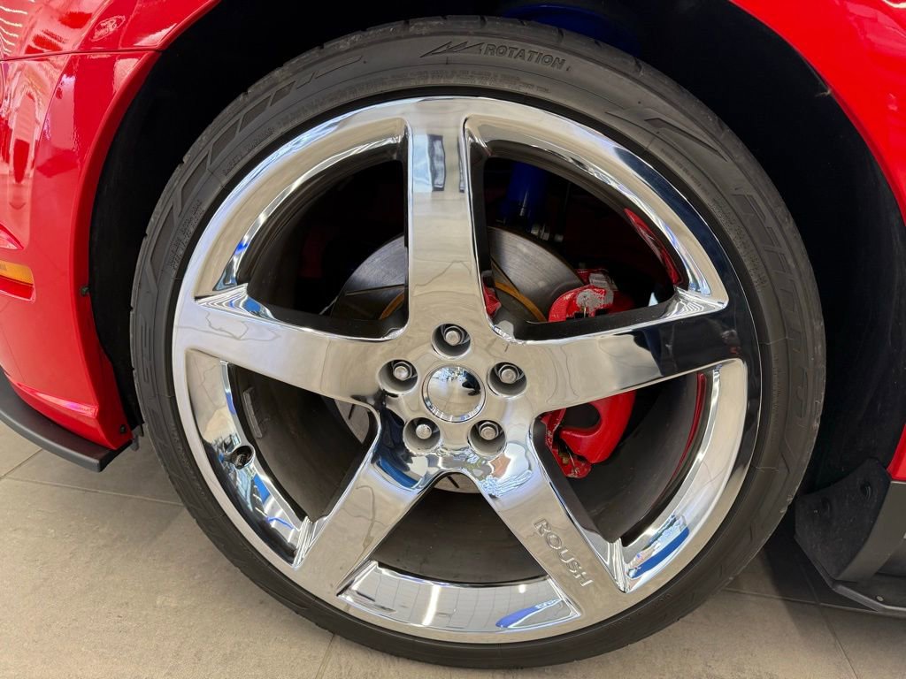 Used 2010 Ford Mustang GT Premium image 21