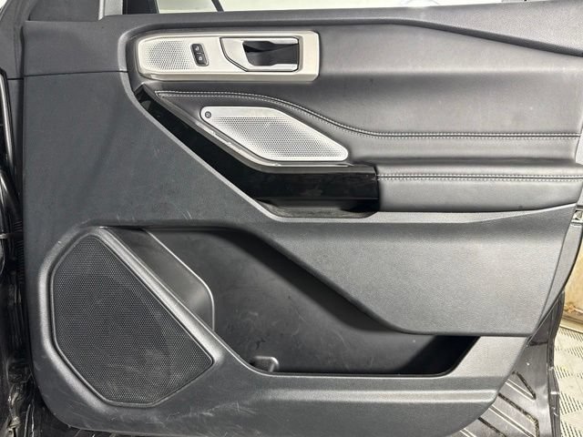 Used 2023 Ford Explorer ST w/ Equipment Group 401A AWD/4WD image 30
