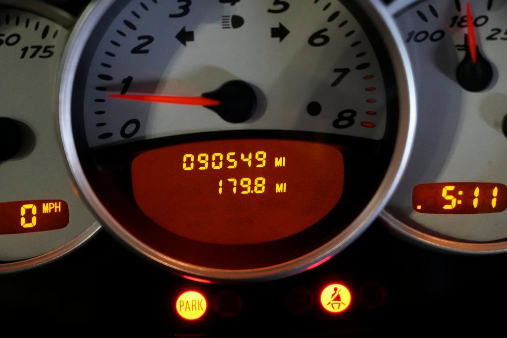 Used 2004 Porsche Boxster S image 39